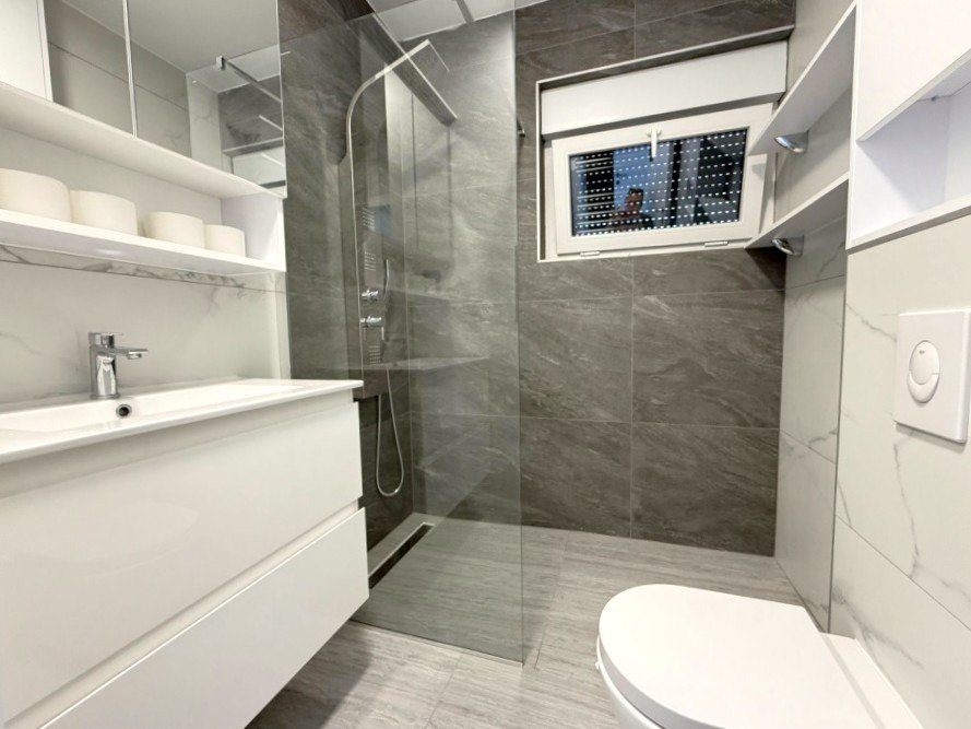 Penthouse mit zwei großen Terrassen und Meerblick, Mandre, Insel Pag