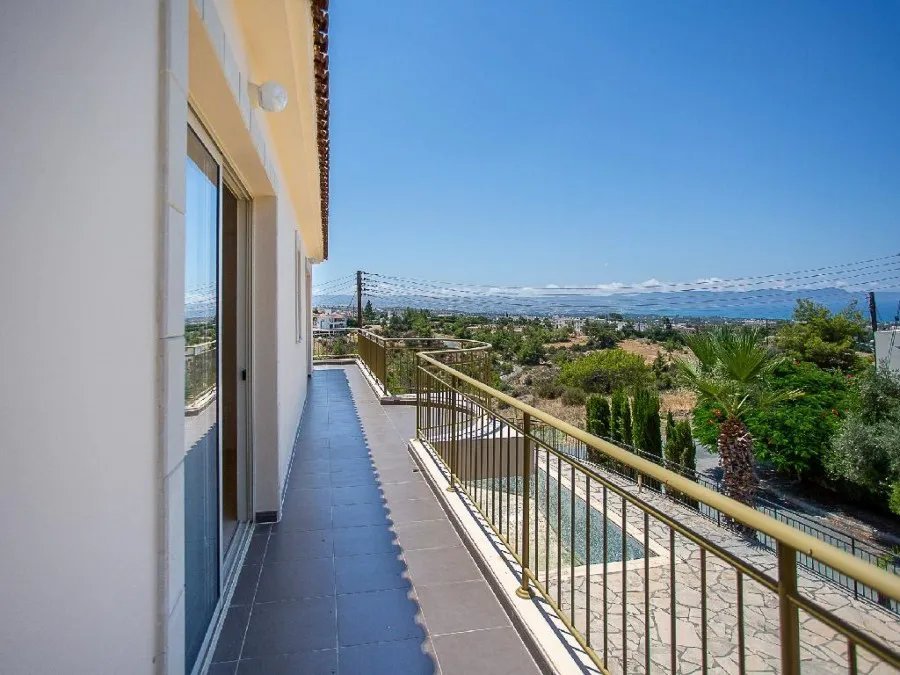 Freistehende Villa in Argaka, Paphos