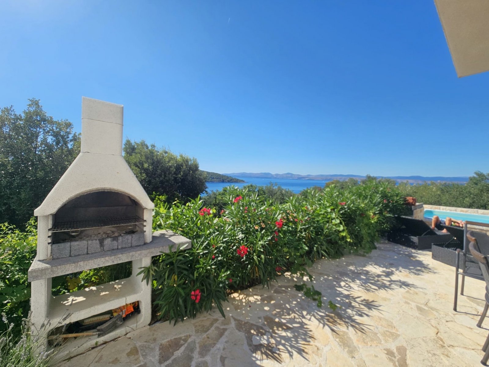 Außergewöhnliches Apartment-Set aus zwei Wohnungen mit Swimmingpool, Necujam, Kroatien