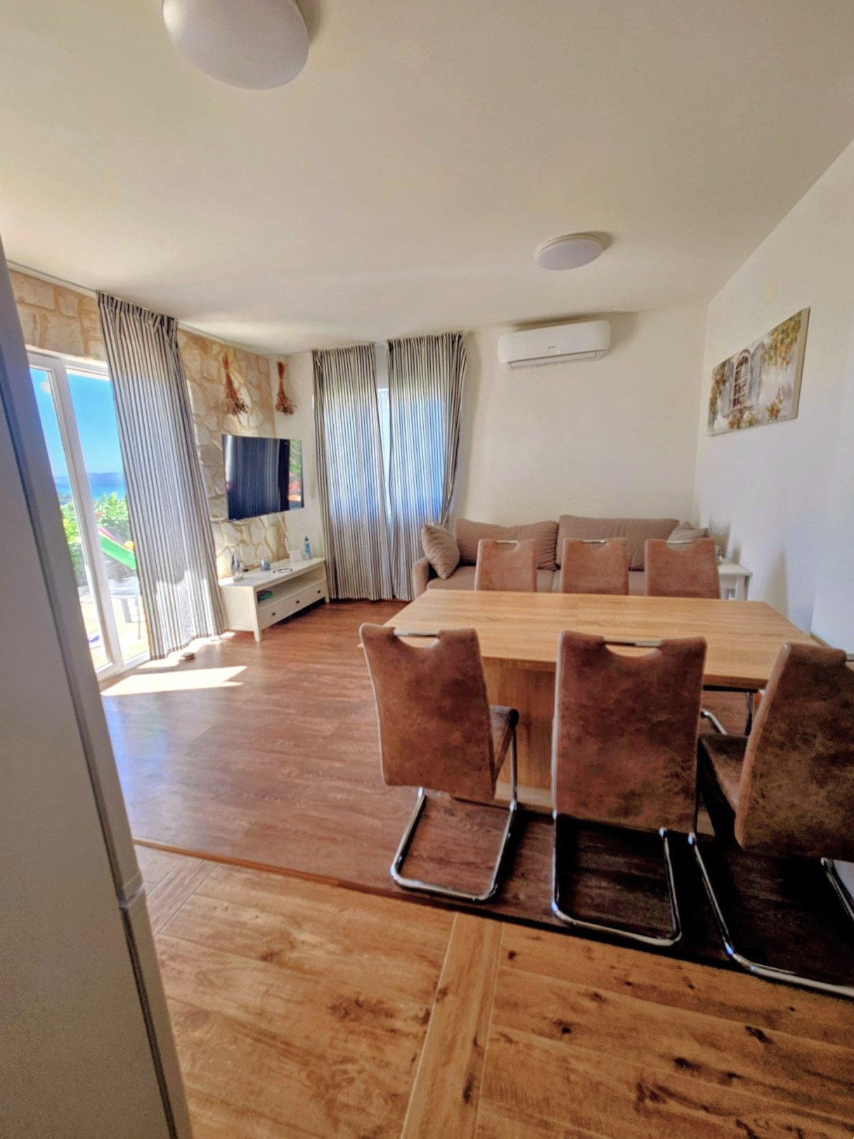 Außergewöhnliches Apartment-Set aus zwei Wohnungen mit Swimmingpool, Necujam, Kroatien