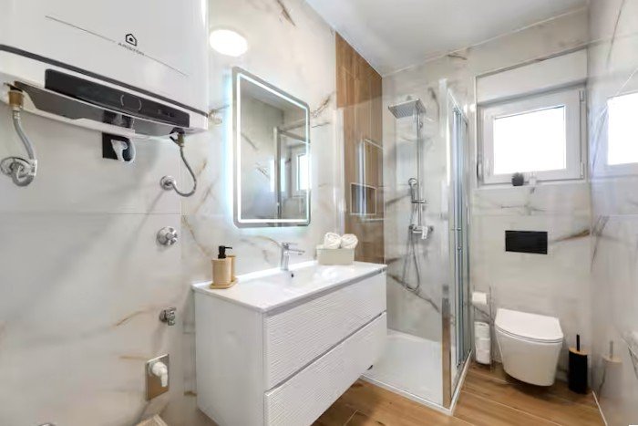 Modernes Haus mit Pool und Dachterrasse, Vrsi-Mulo, Kroatien