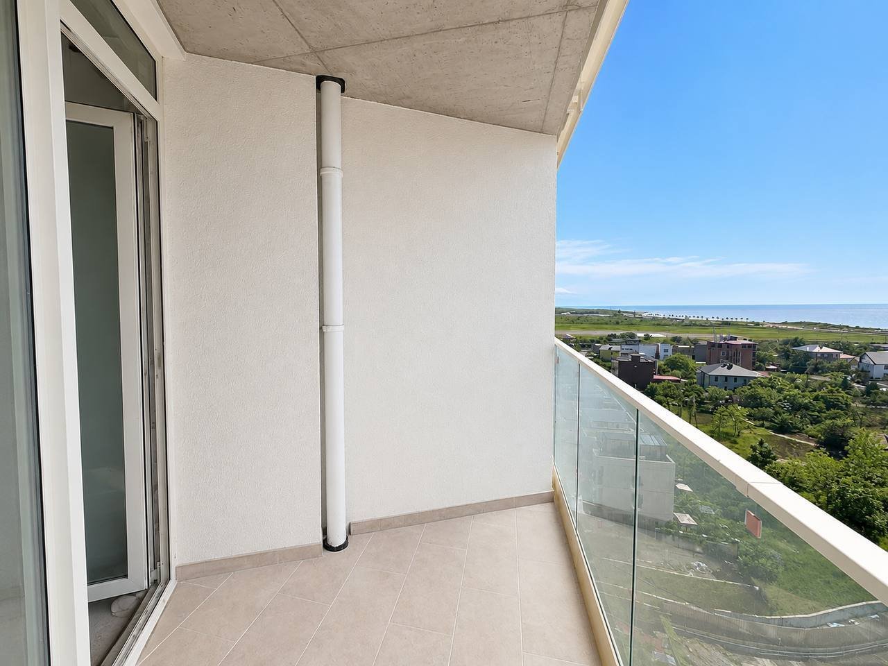 Großes Studio mit Meerblick – nur 3 Gehminuten vom Strand und der Promenade entfernt, New Boulevard, Batumi
