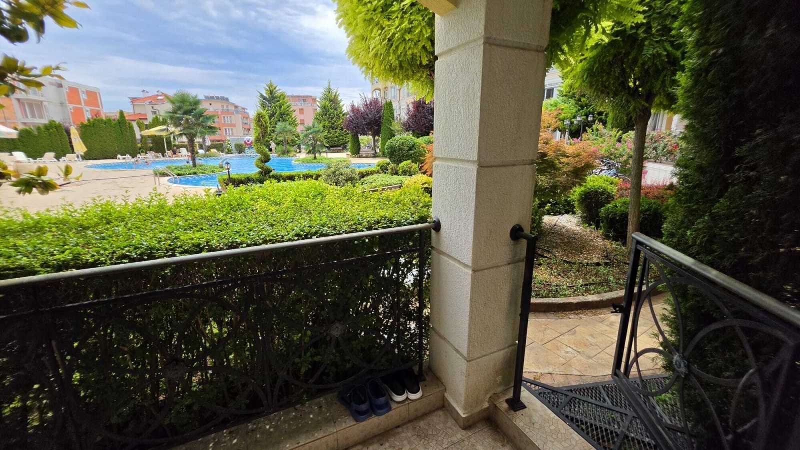 🏡 Großzügige 4-Zimmer-Wohnung mit Poolzugang in Elitonia Gardens 1, Ravda, Bulgarien