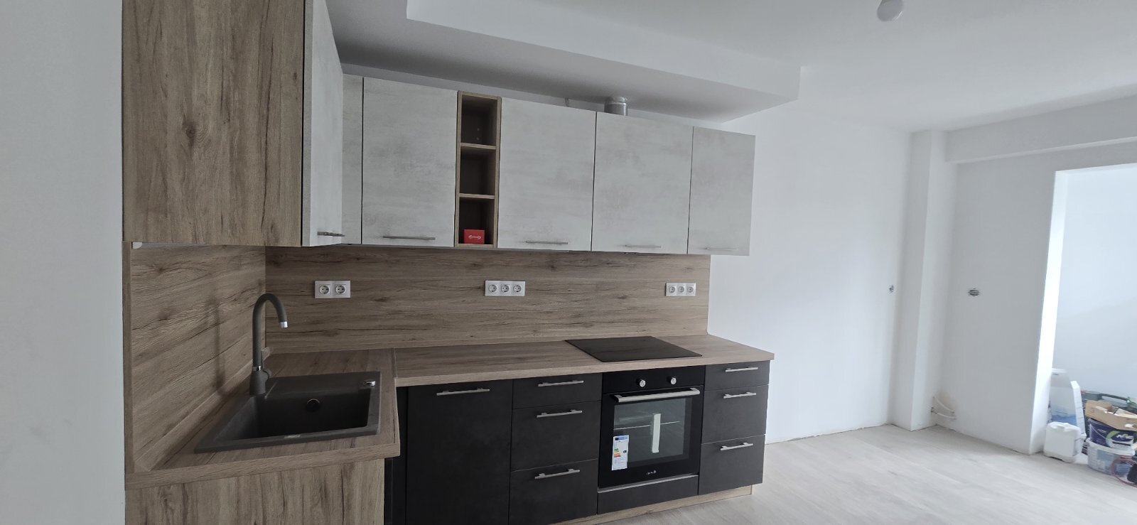 Modernisierte 3 Zimmer Wohnung im Izgrev Gebiet Burgas Bulgarien