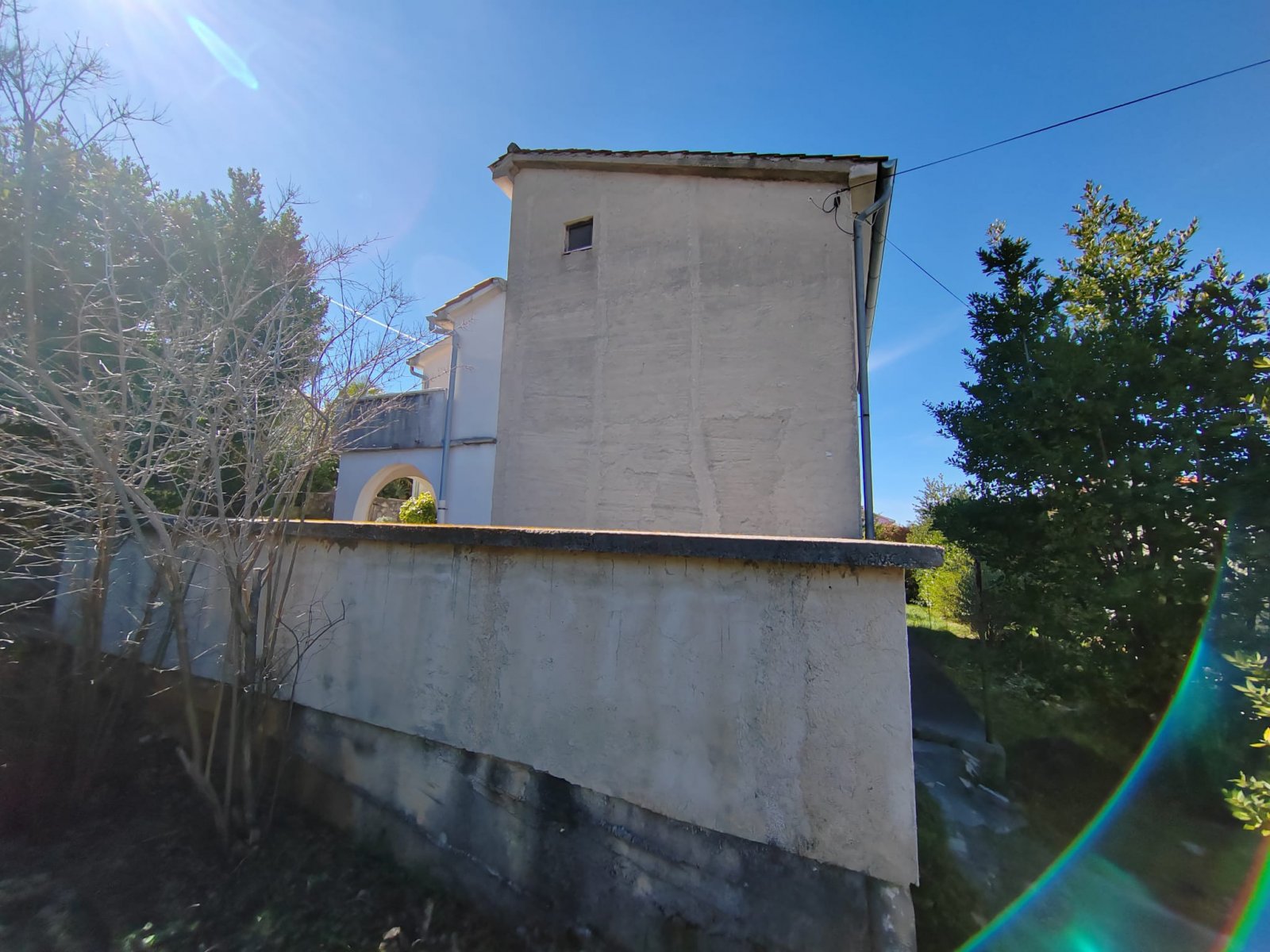 Möbliertes Haus mit Garten und Meerblick, Njivice, Kroatien