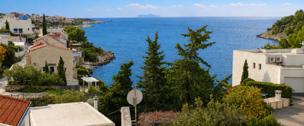 Moderne Ferienwohnung mit Garten, 100 m vom Strand entfernt, Ražanj, Kroatien
