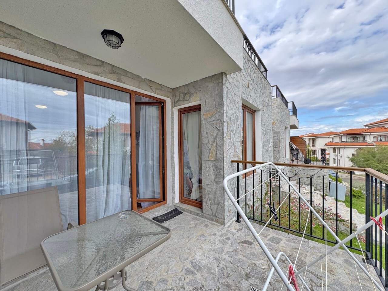 2-Zimmer-Wohnung im Komplex Vineyards Panorama mit Blick auf den Garten, Acheloj, Bulgarien