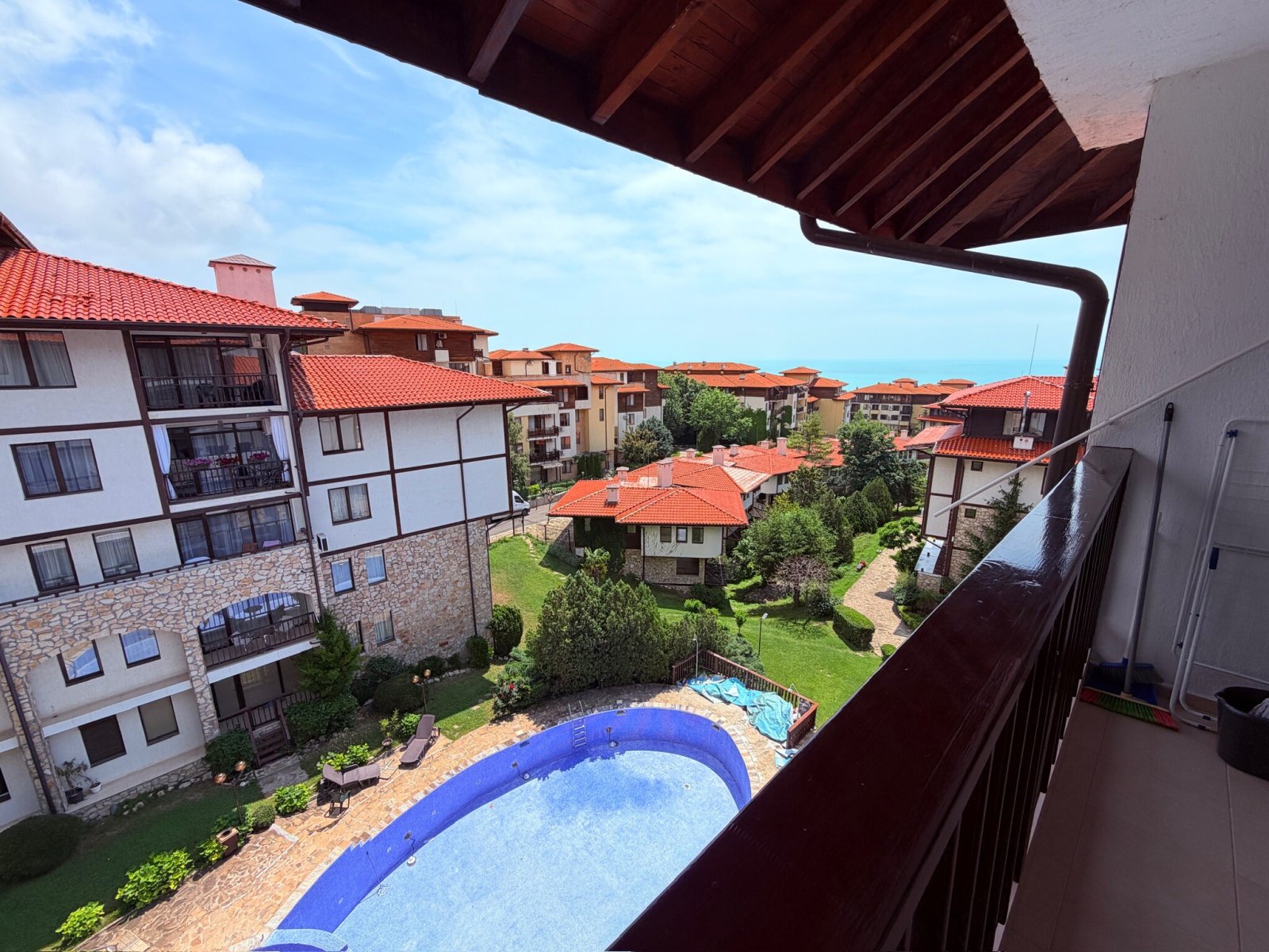 Sveti Vlas: Zweizimmerwohnung mit Meer- und Poolblick im Komplex Etera 2 in Sveti Vlas, Bulgarien Sveti Vlas: Zweizimmerwohnung mit Meer- und Poolblick im Komplex Etera 2 in Sveti Vlas, Bulgarien