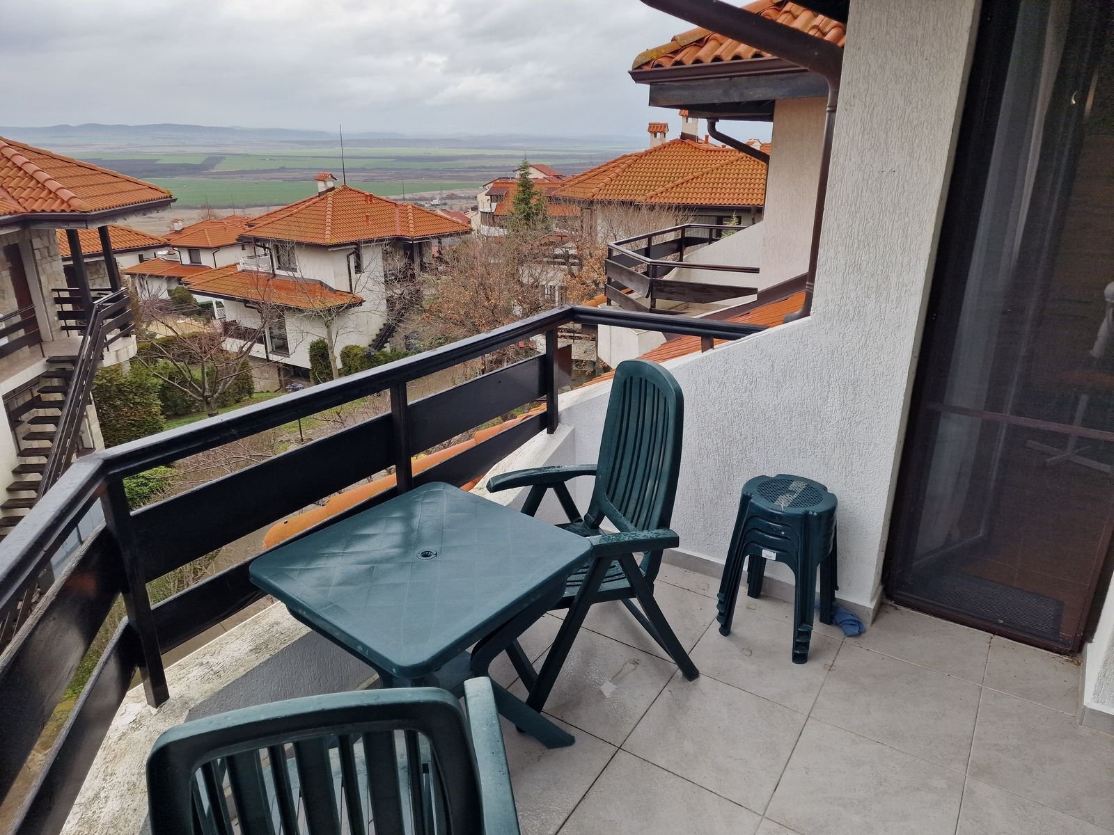 2-Zimmer-Apartment in der Wohnanlage Bay View Villas in Kosharitsa, Bulgarien.