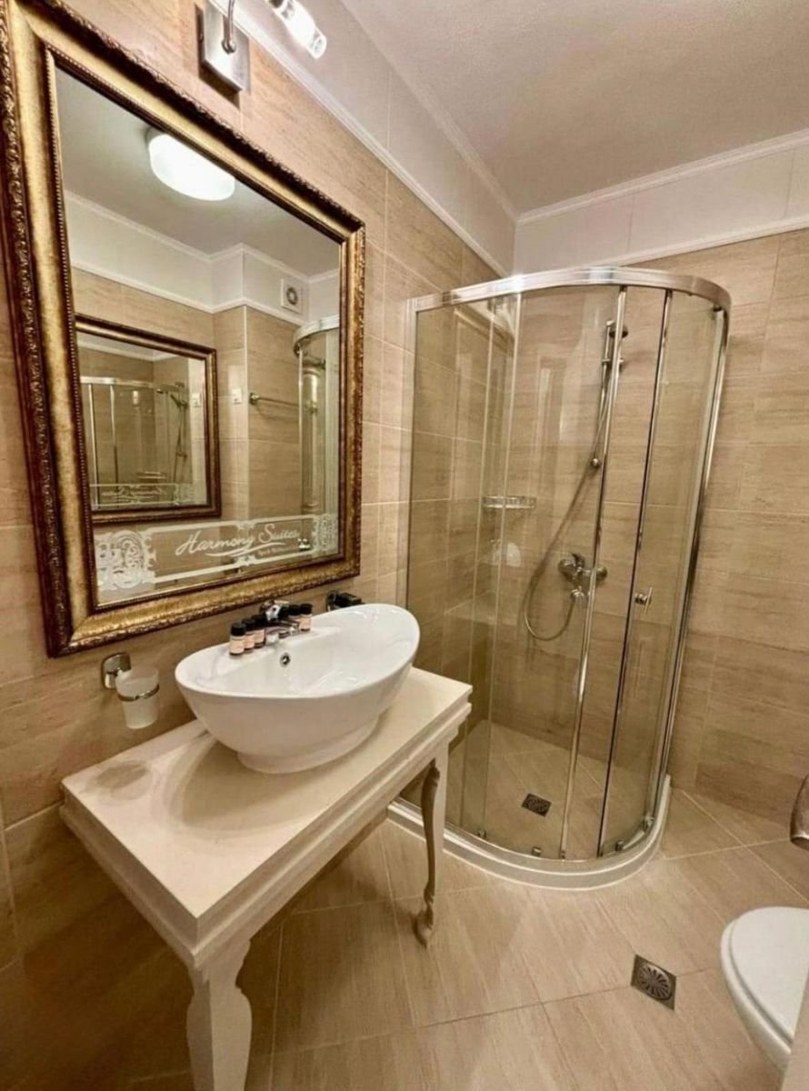 Zwei-Zimmer-Apartment in der prestigeträchtigen Wohnanlage Harmony Suites 15 am Sonnenstrand, Bulgarien