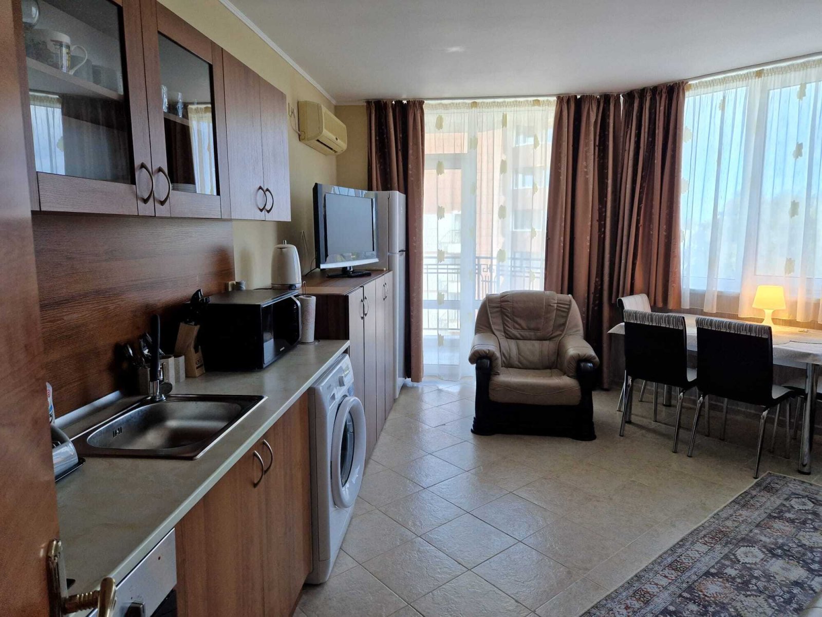 2-Zimmer-Apartment im Komplex Karolina, Sonnenstrand, Bulgarien