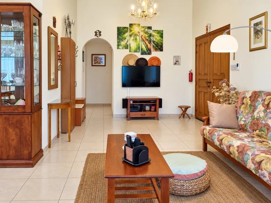 Bungalow in Kissonerga, Paphos