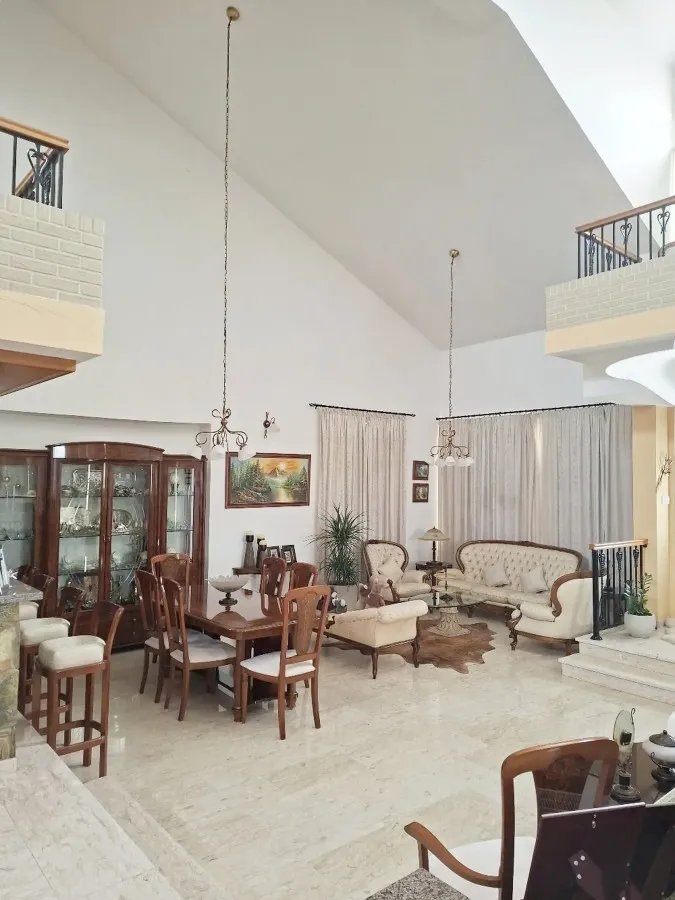 Freistehende Villa in Athienou, Larnaka