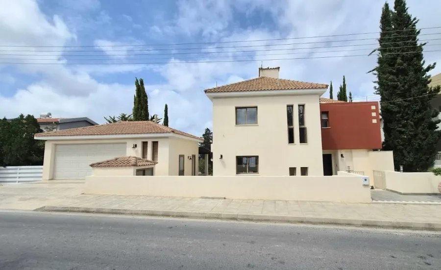 Tala: Freistehende Villa in Tala, Paphos 