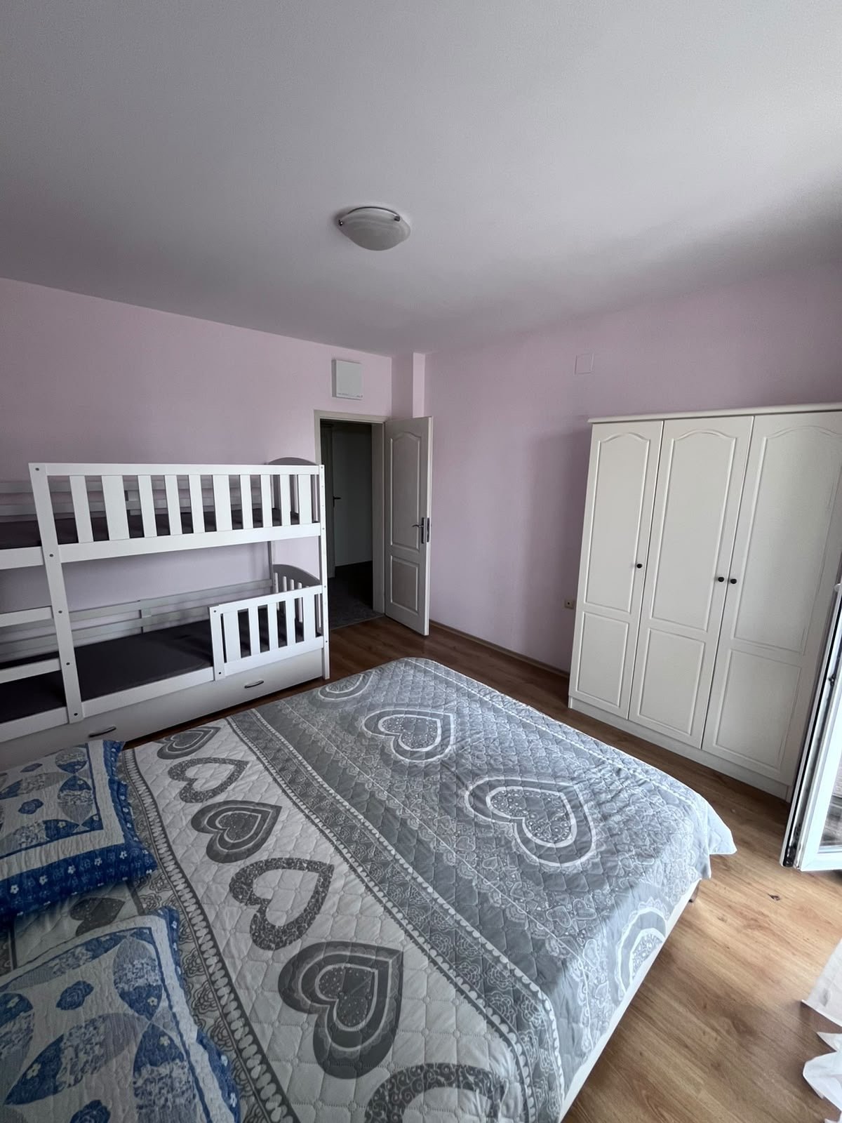 Zweizimmerwohnung im Komplex Flores Park am Sonnenstrand, Bulgarien