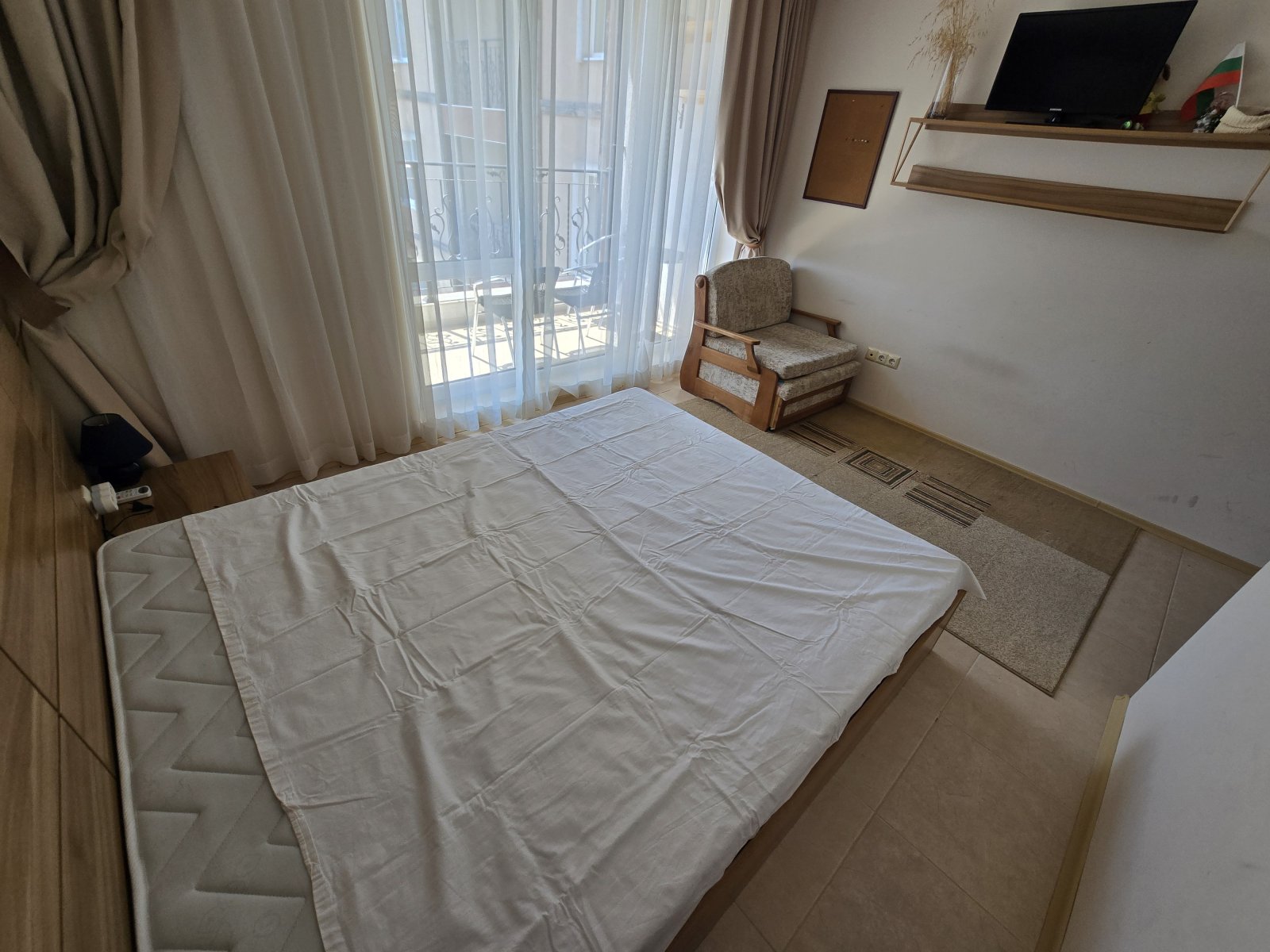 Zweizimmerwohnung mit Poolblick im Komplex Lifestyle in Rawda, Bulgarien
