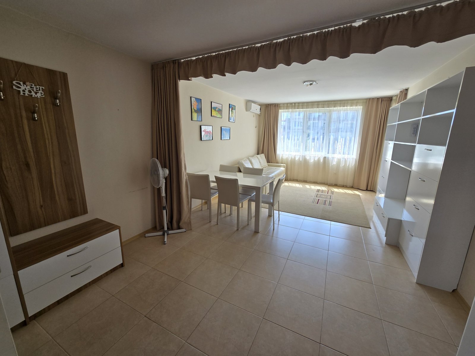 Zweizimmerwohnung mit Poolblick im Komplex Lifestyle in Rawda, Bulgarien
