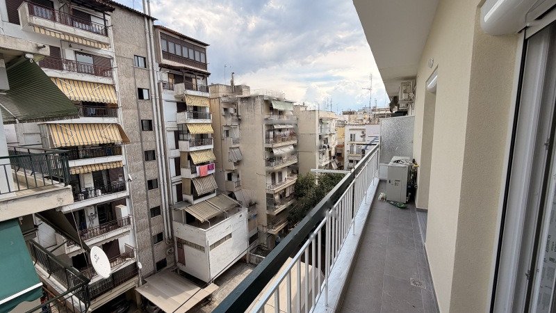 Renovierte möblierte Wohnung mit 1 Schlafzimmer, 55 m², 150 m zur U-Bahn, Ntepo, Thessaloniki