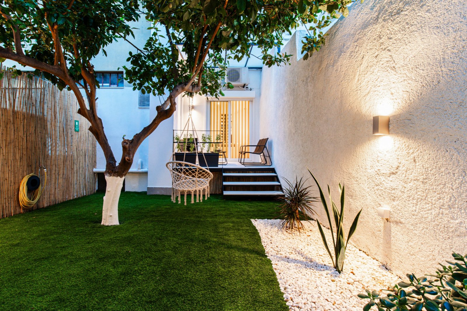 Renovierte Maisonette mit 2 Schlafzimmern und privatem Garten, 75 m², Zentrum von Chania, Kreta