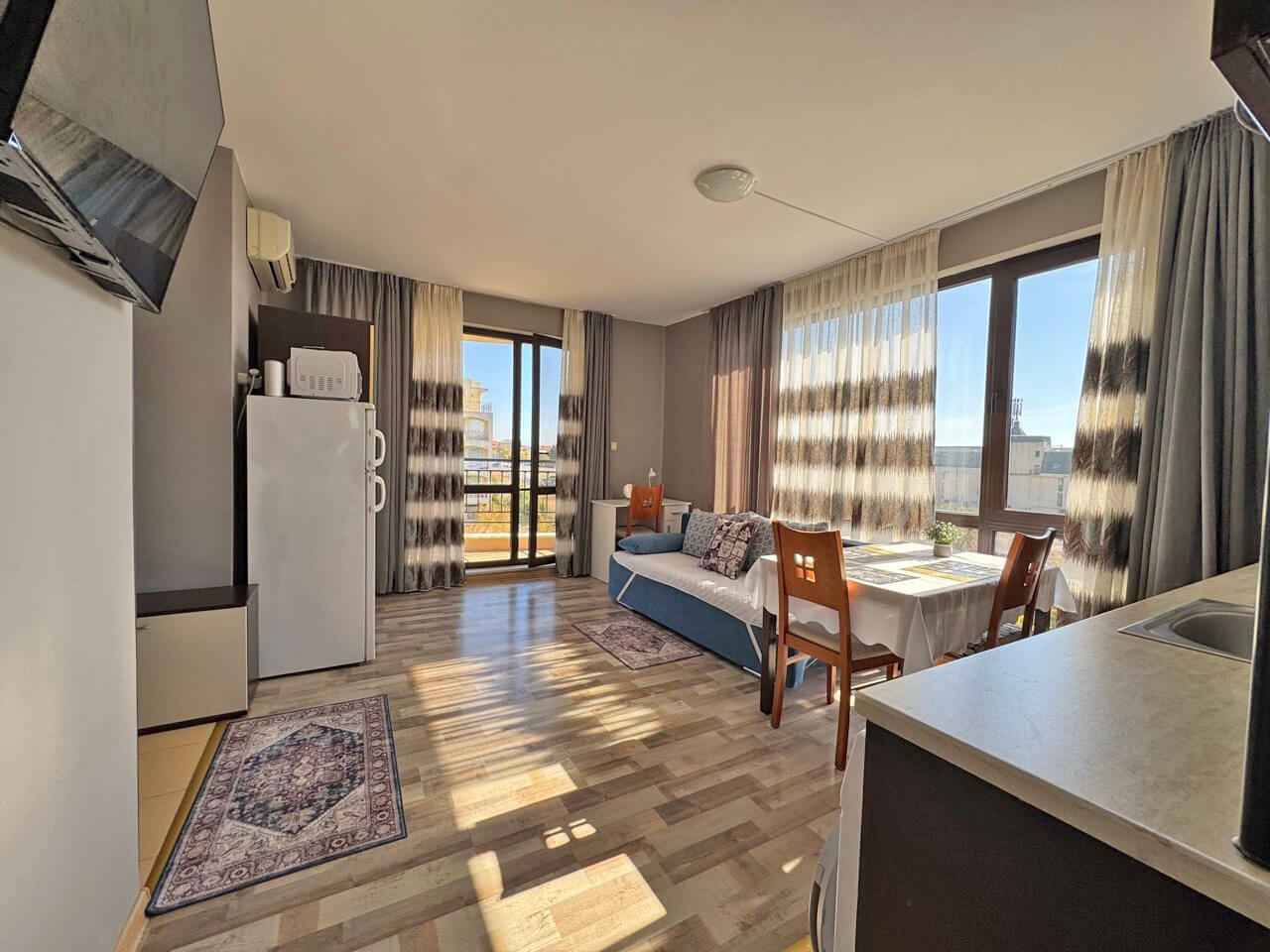 Zweizimmerwohnung mit Meerblick im Komplex „Macon“, Sveti Vlas, Bulgarien.