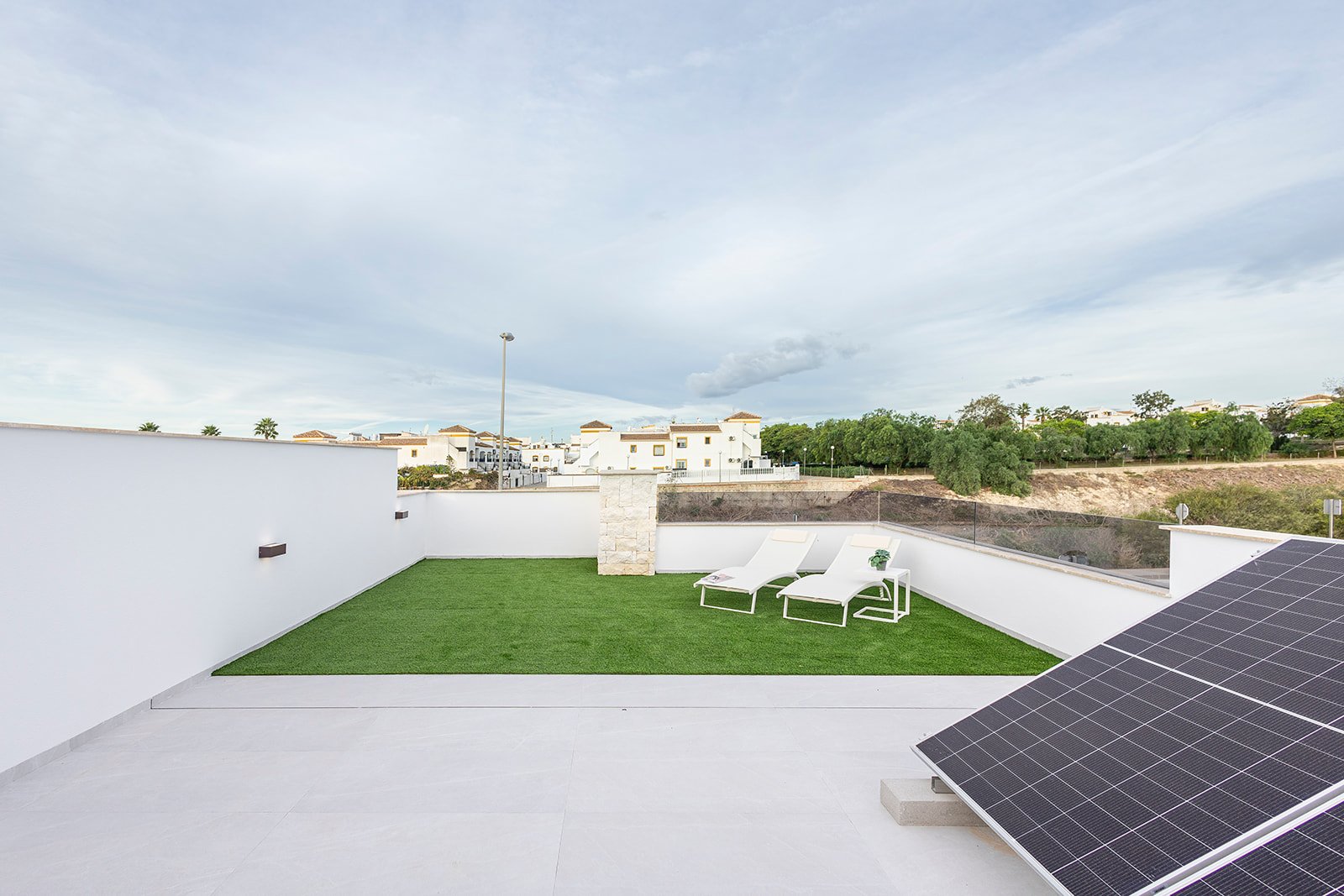 Exklusive Stadthäuser neben dem Golfplatz mit privatem Pool, Vistabella