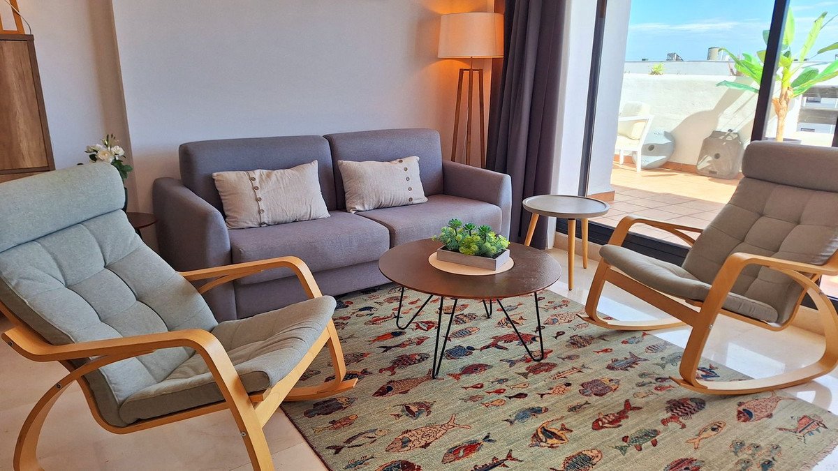 Modernes Apartment (107 m²) zwischen Golfplatz und Strand mit Terrasse und Meerblick, Casares, Spanien