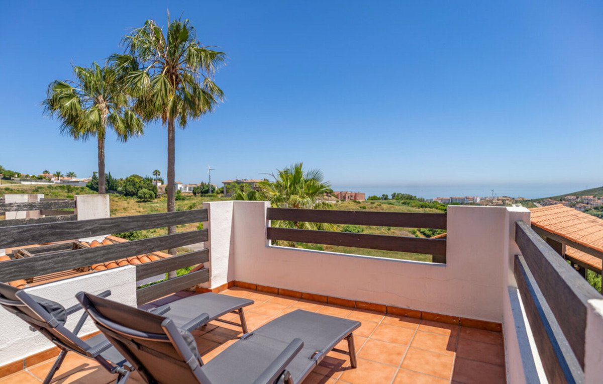 Renovierte Kapitalanlage-Wohnung mit touristischer Lizenz und Terrasse, 28 m², Manilva, Spanien