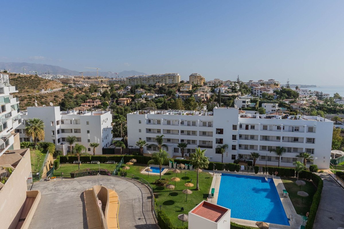 Penthouse mit Garage und Meer- und Bergblick, Mijas, Spanien