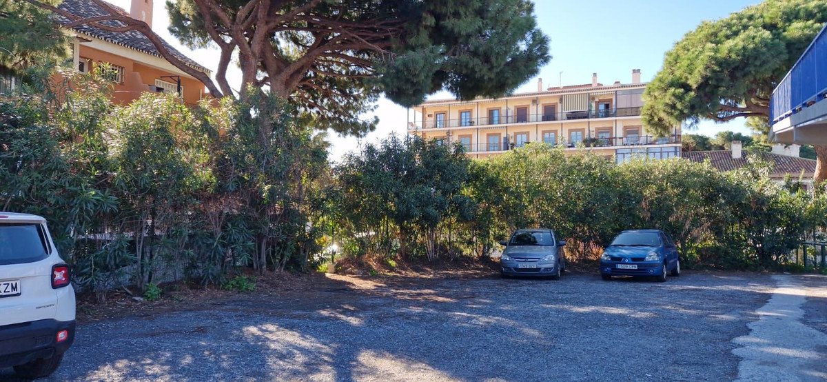 Anlageobjekt: Maisonette-Wohnung mit touristischer Lizenz, 100 m vom Strand entfernt und mit Meerblick, Mijas, Spanien