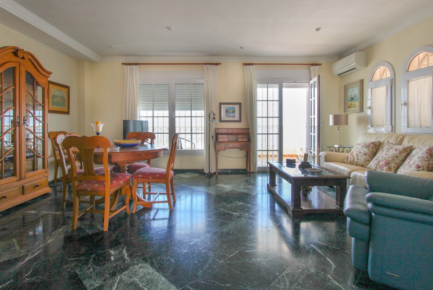 Freistehende Villa mit privatem Pool und Panoramablick aufs Meer, Torrox, Spanien