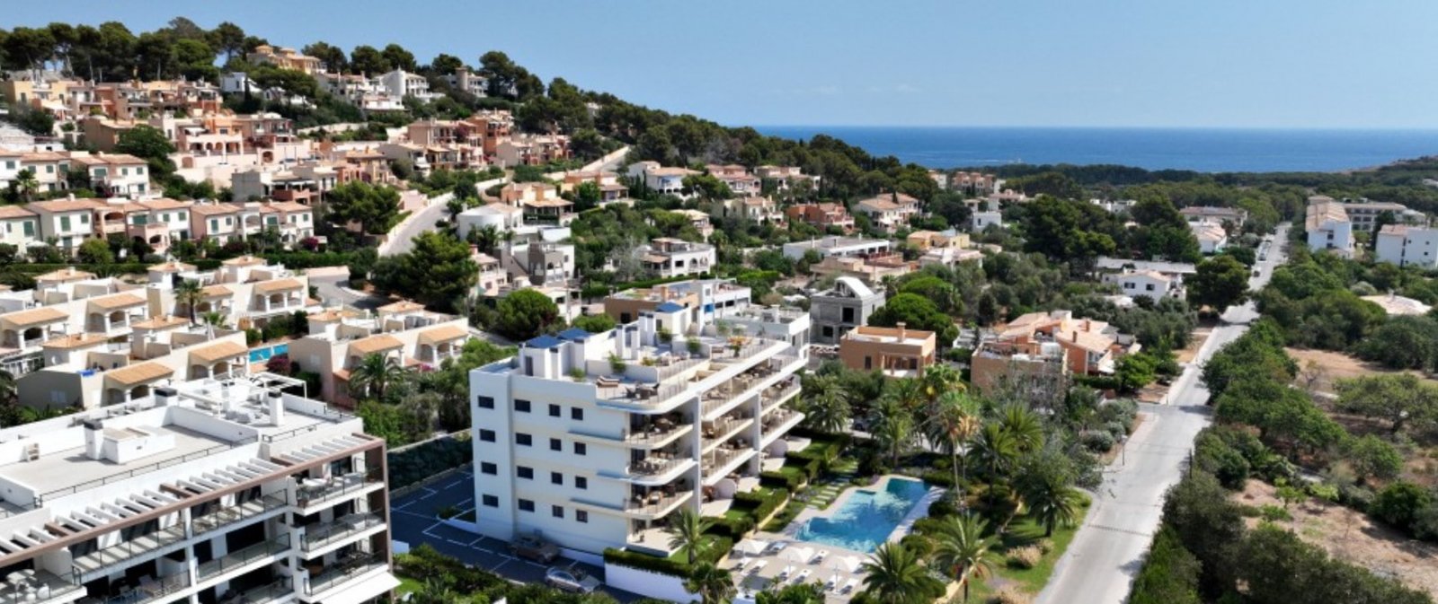Erdgeschosswohnung mit 2 Schlafzimmern und privatem Garten am Strand, Capdepera, Spanien