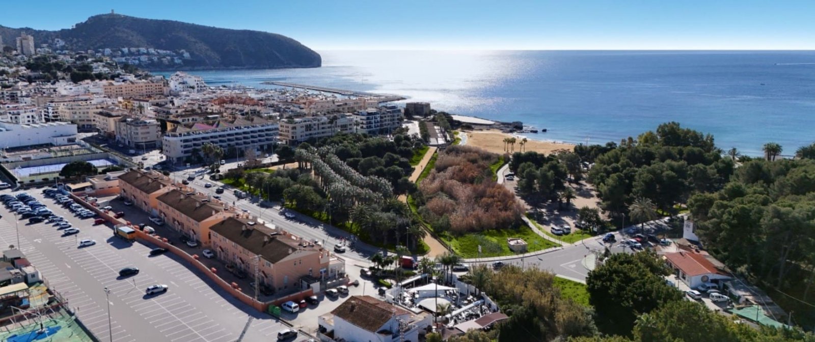 Ferienwohnung mit 2 Schlafzimmern und einer 30 m² großen Terrasse in Meeresnähe in Moraira, Teulada, Spanien