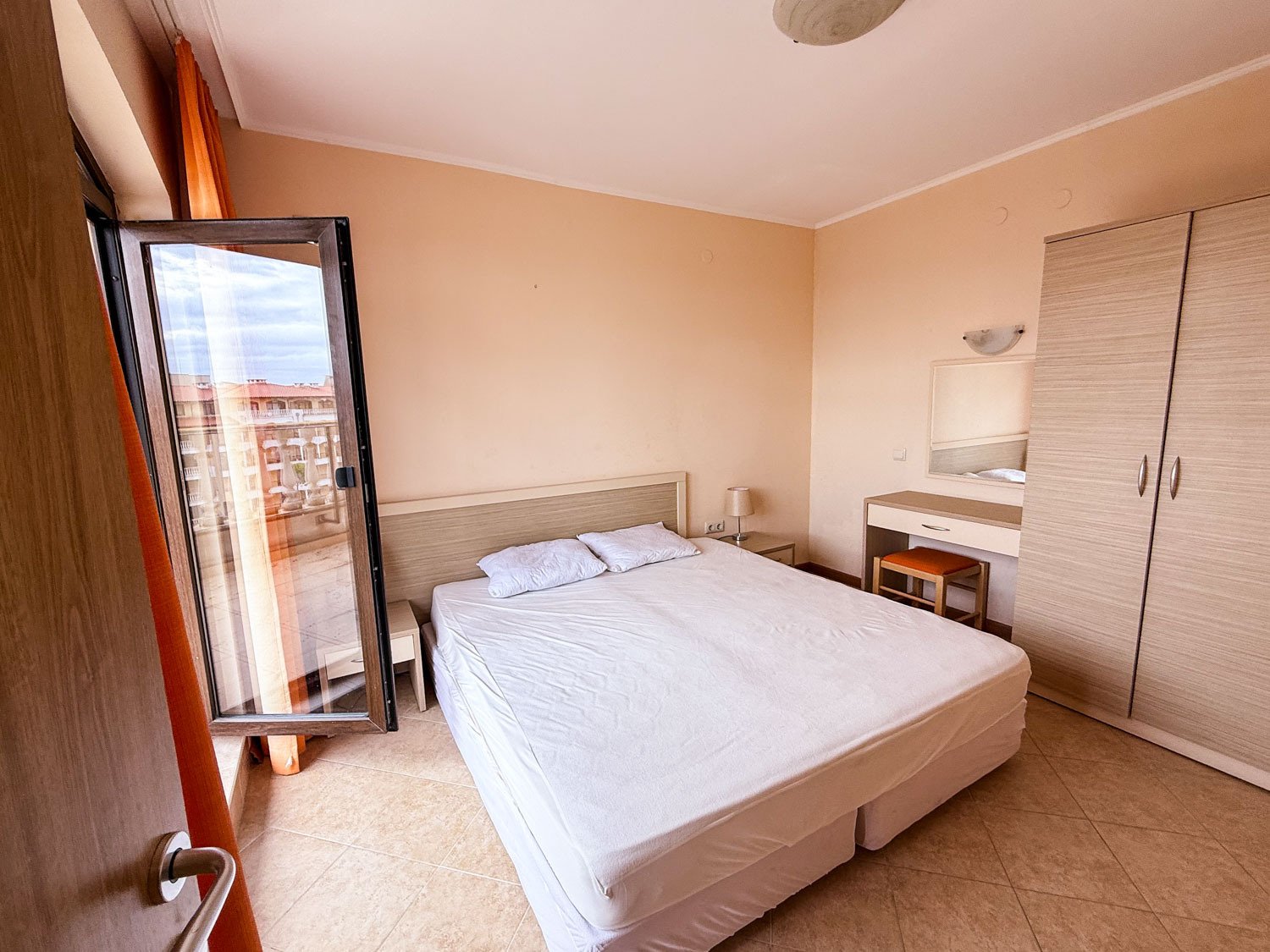 1 bedroom apartment 81 m² Nesebar, Bulgaria