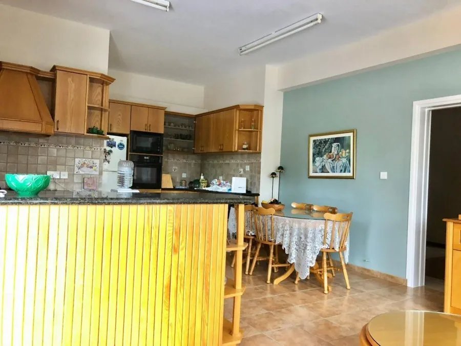 Freistehende Villa in Episkopi, Limassol