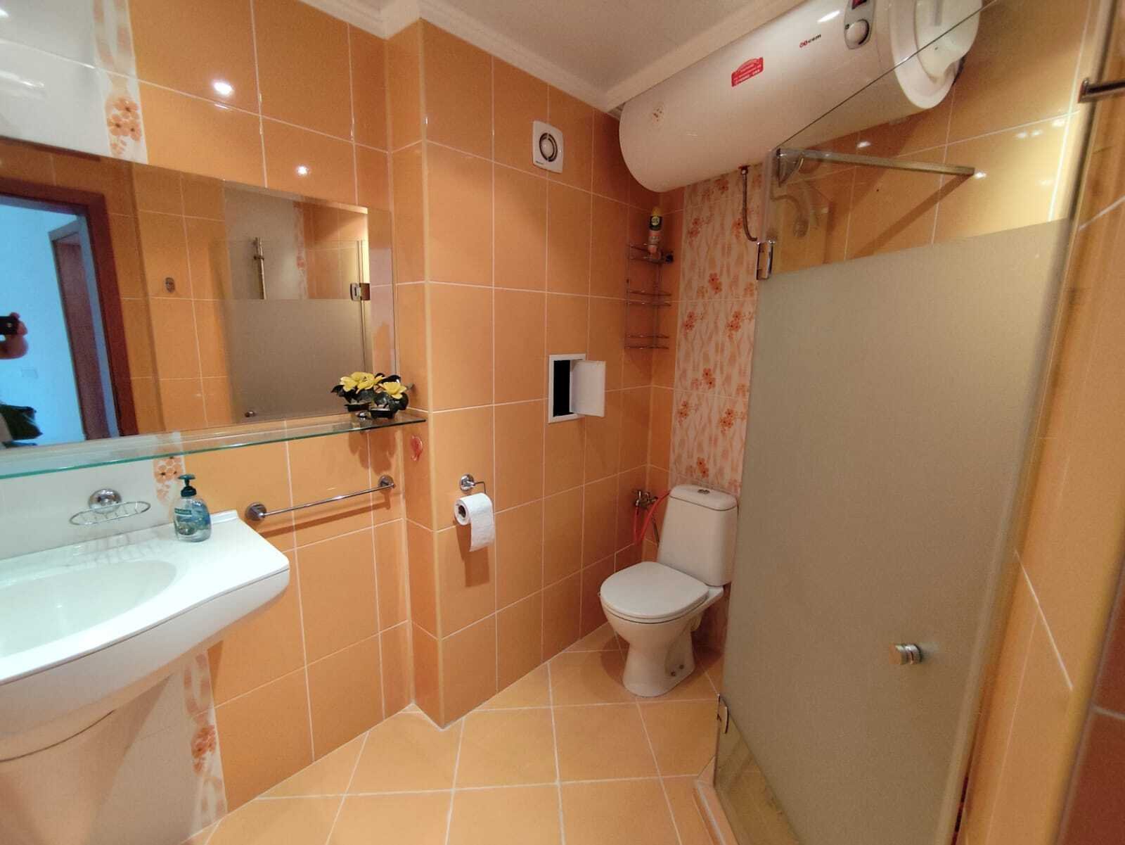 Luxuriöse Wohnung mit Meerblick in Sveti Vlas – 225 m²