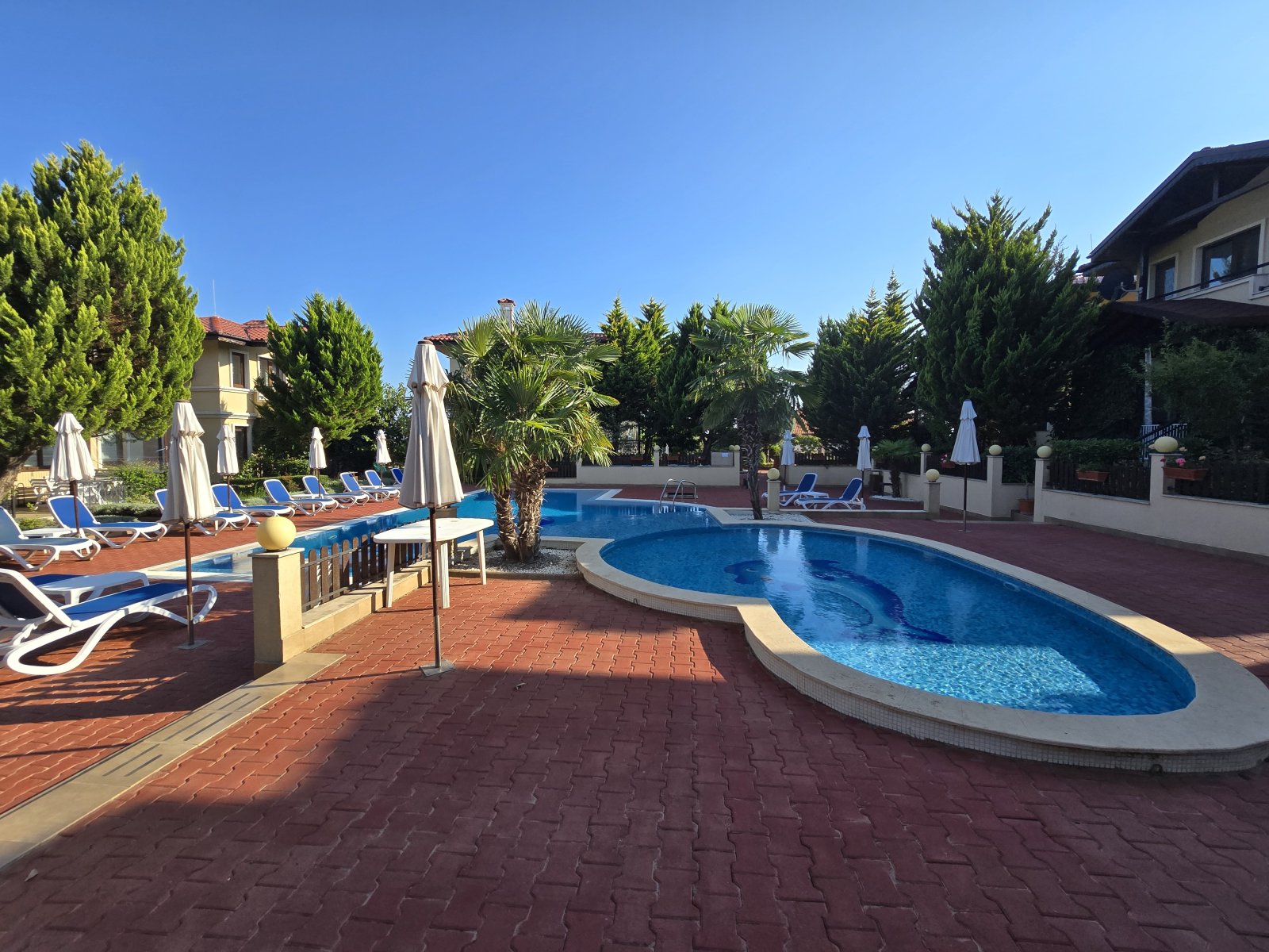 Schöne Villa im „St. George“-Komplex – Kosharitsa, Bulgarien