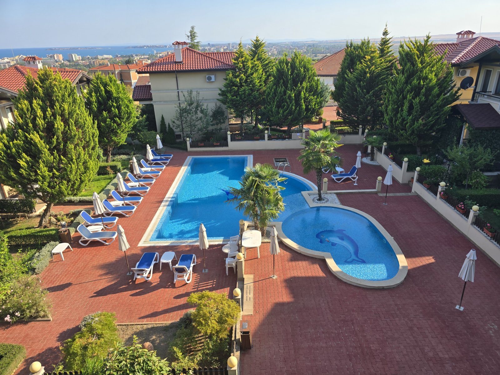 Schöne Villa im „St. George“-Komplex – Kosharitsa, Bulgarien