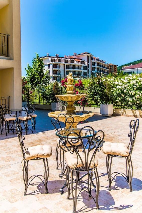 Möblierte 2-Zimmer-Wohnung mit Meerblick im Komplex &quot;Golden Eye&quot;, Sveti Vlas