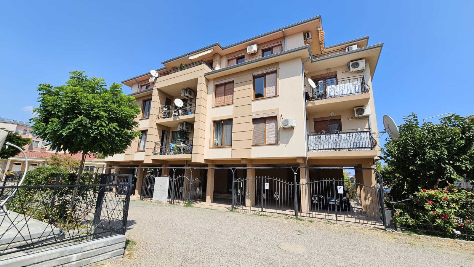 Ravda: Ravda Bulgarien 3 Zimmer Wohnung im Elitonia 3  