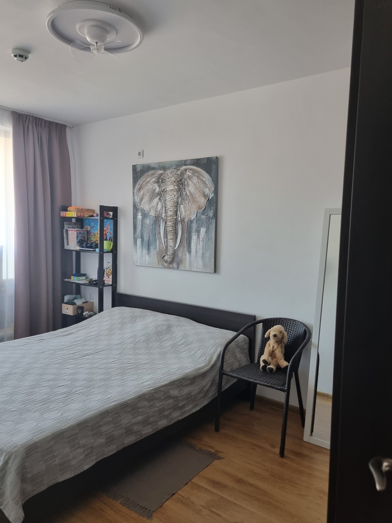 Hübsche 2-Zimmer-Wohnung in Sveti Vlas, Raduga 1, 5. Etage, Bergblick