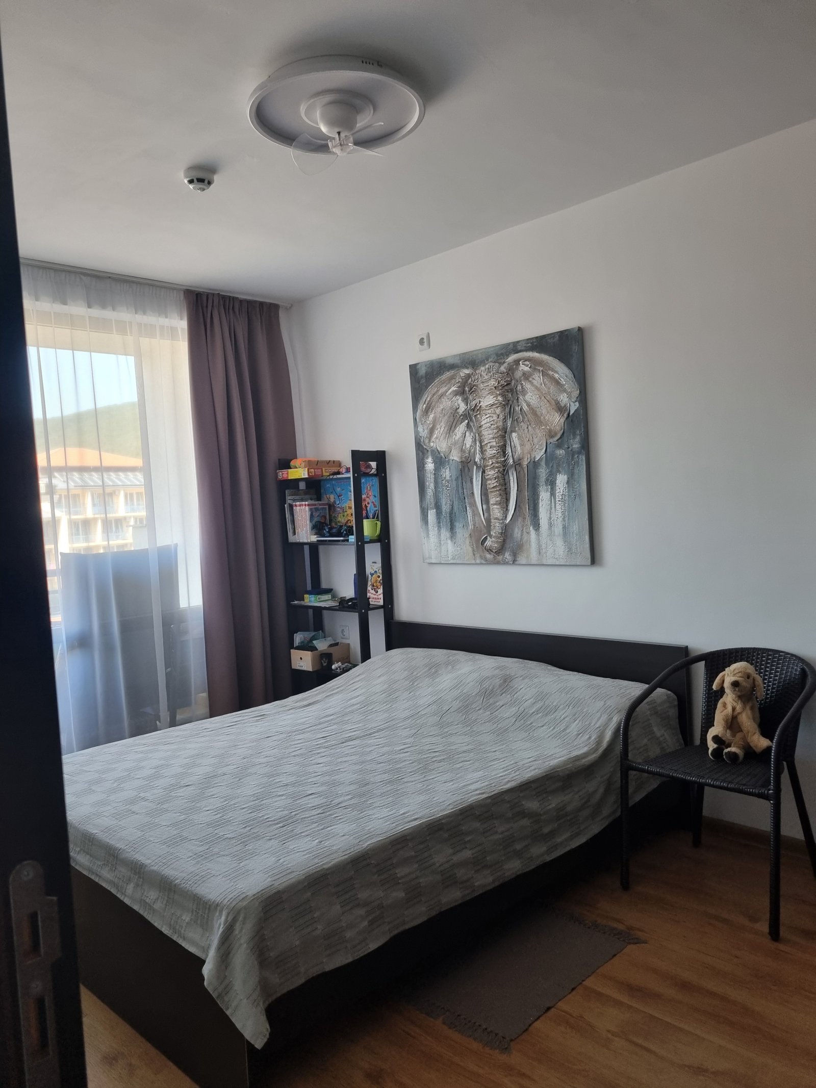 Hübsche 2-Zimmer-Wohnung in Sveti Vlas, Raduga 1, 5. Etage, Bergblick