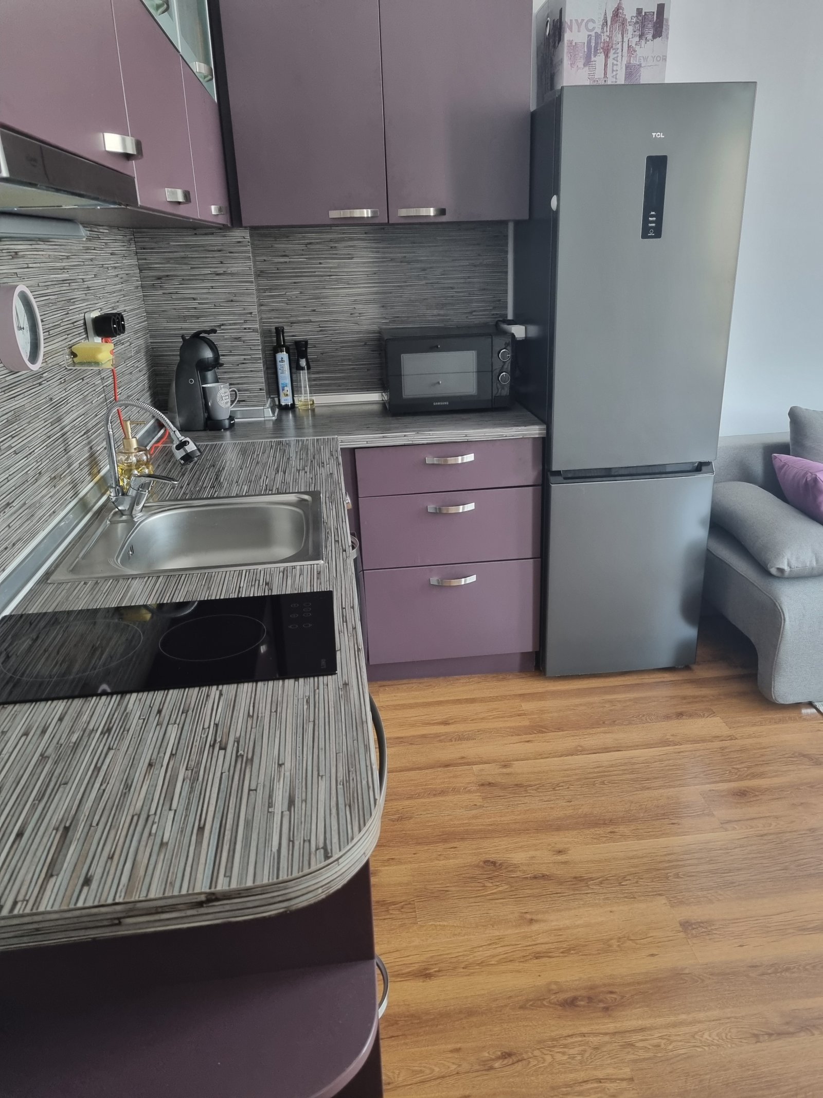 Hübsche 2-Zimmer-Wohnung in Sveti Vlas, Raduga 1, 5. Etage, Bergblick