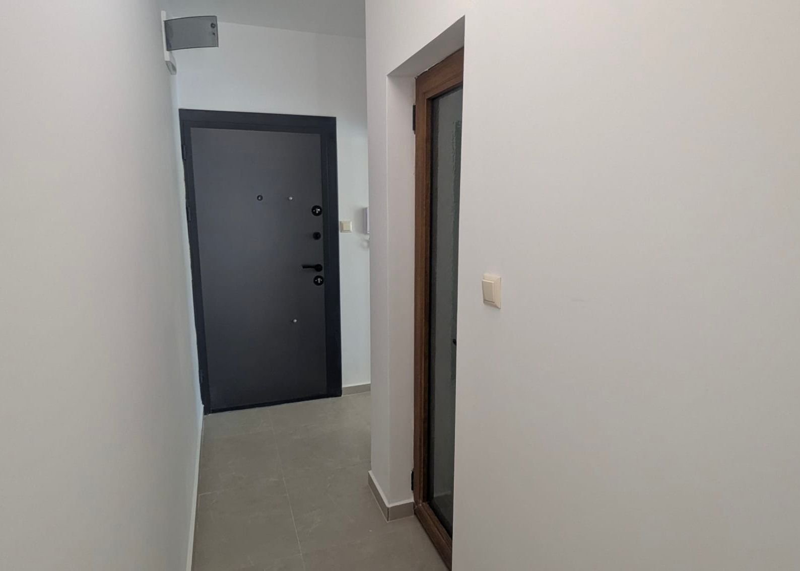 Zweizimmerwohnung im Komplex Grand Village in Kosharitze