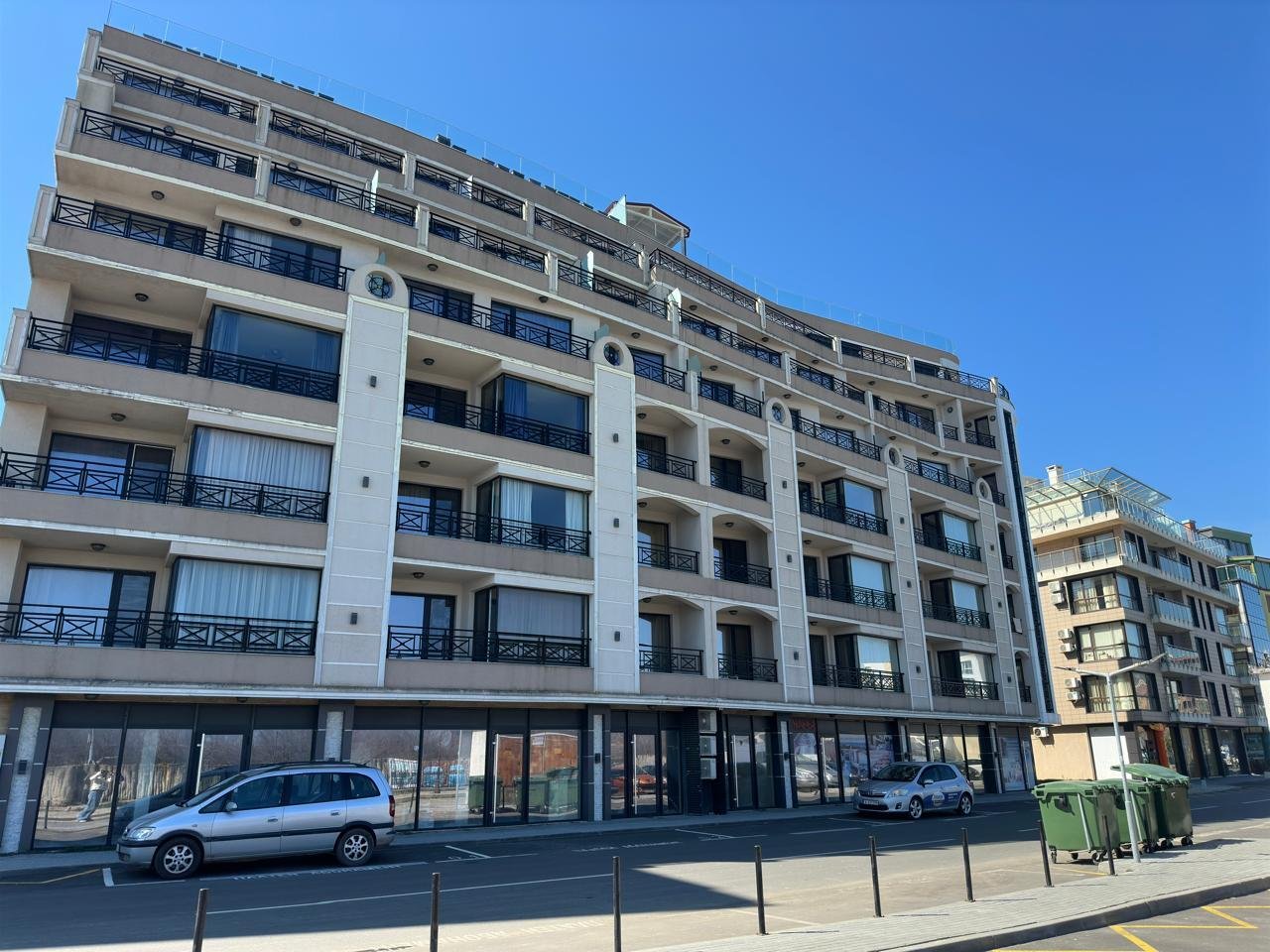 Dreizimmerwohnung in Golden Sea View in Pomorie