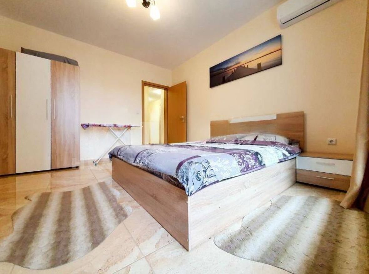 Dreizimmerwohnung in Golden Sea View in Pomorie