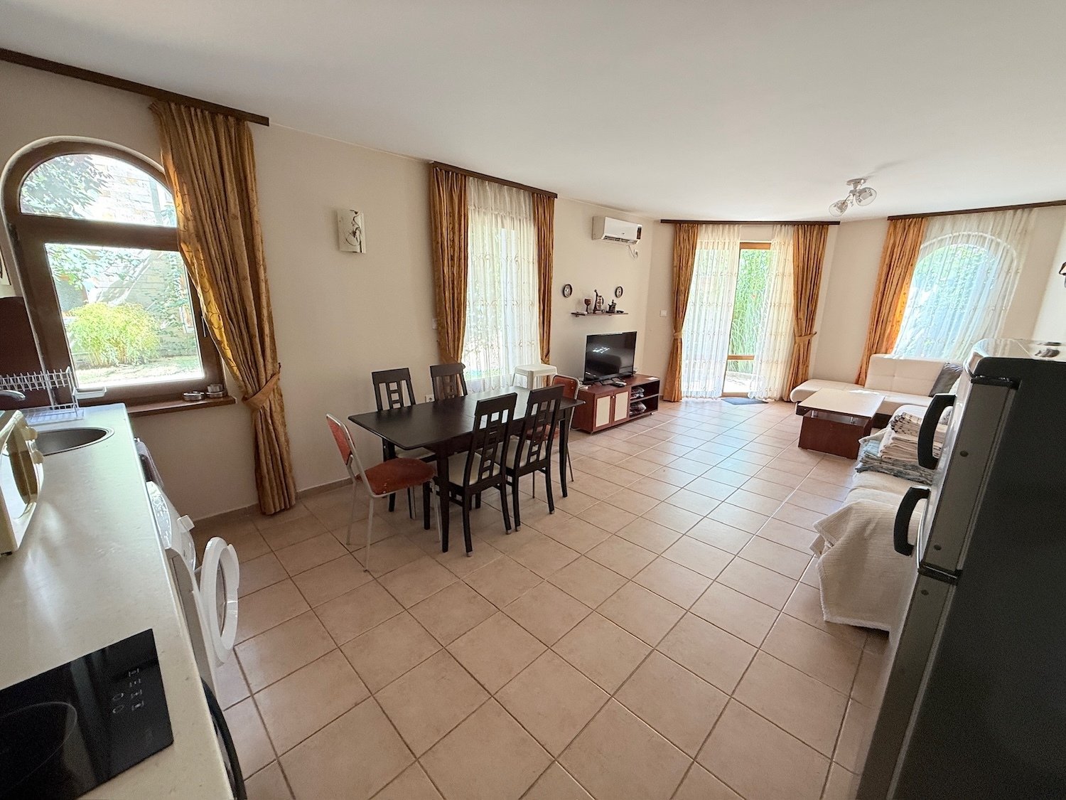 Dreizimmerwohnung im Komplex „Summer Dreams“ am Sonnenstrand