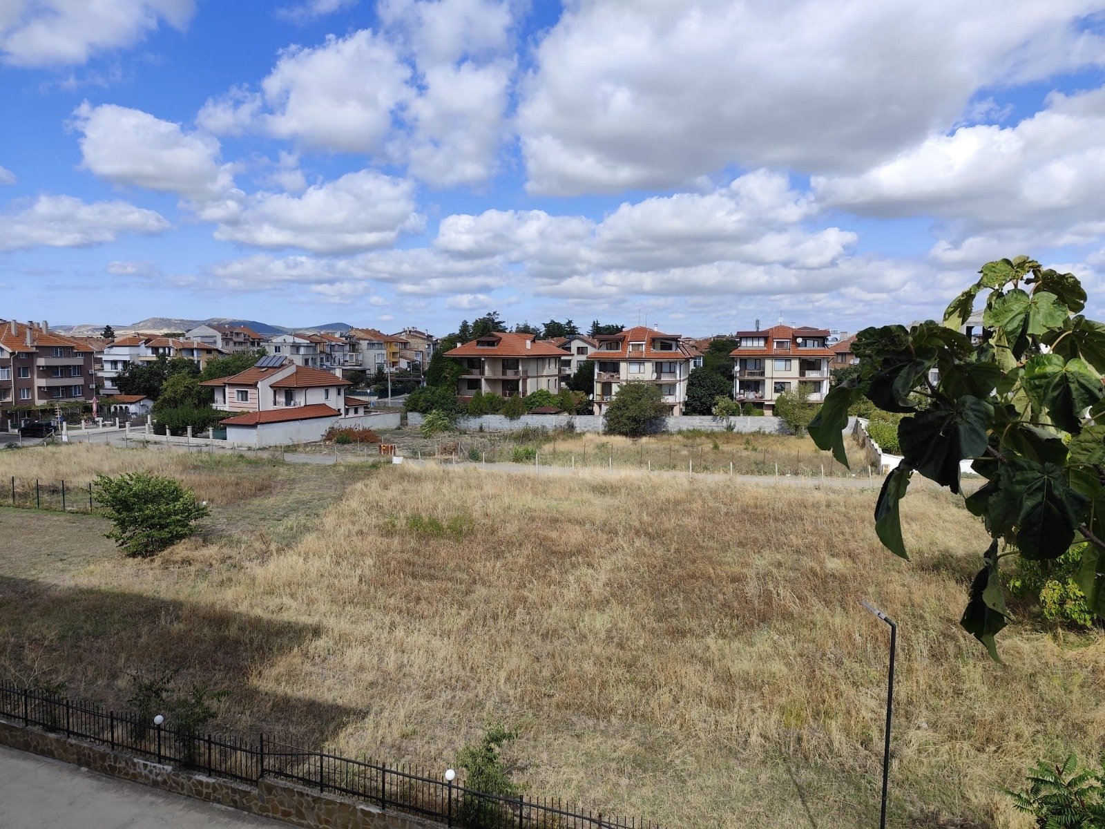 2 Zimmer Wohnung mit leichten Meerblick in Aheloy Bulgarien