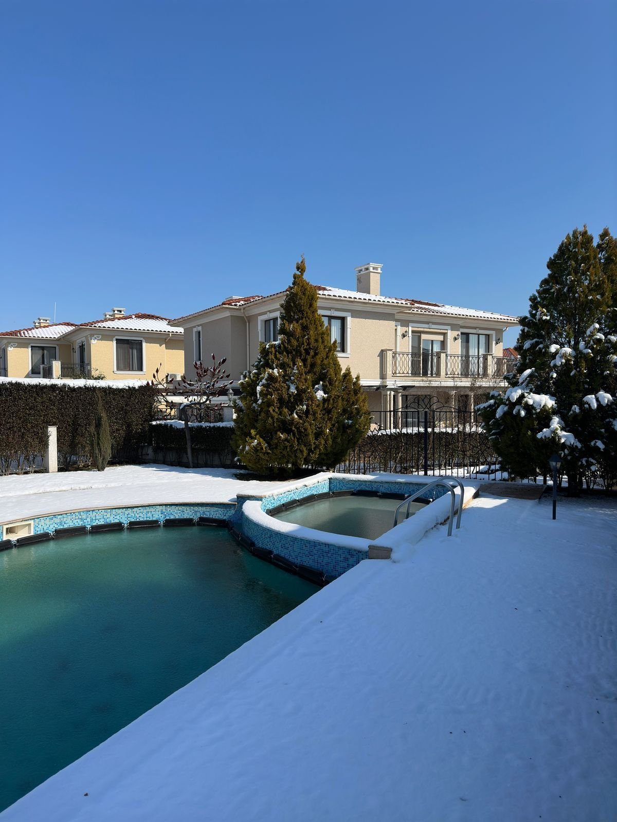 Haus mit drei Schlafzimmern in Victoria Residences