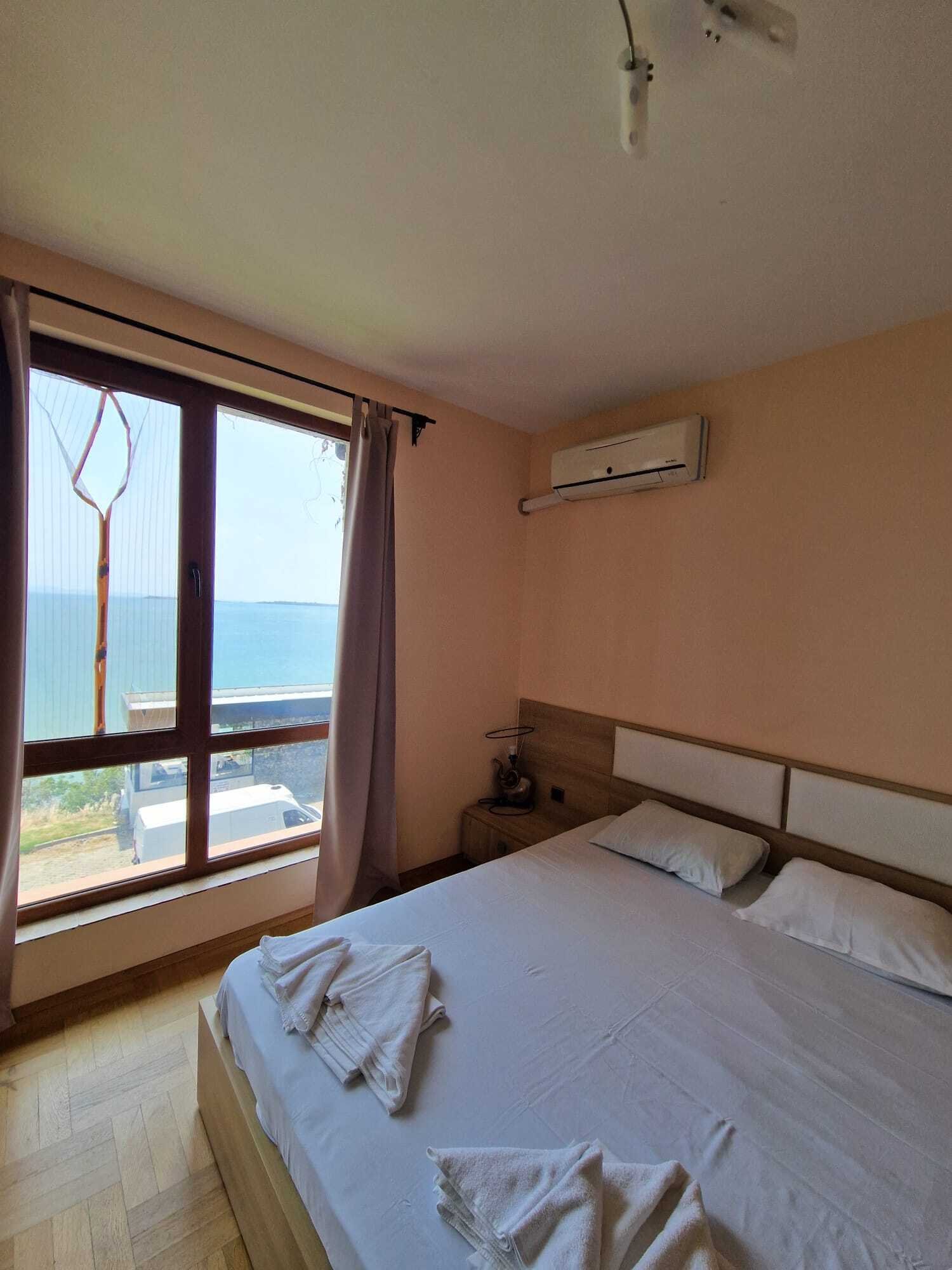 Dreizimmerwohnung mit Meerblick im Komplex „Tryavna Beach“ in Sveti Vlas