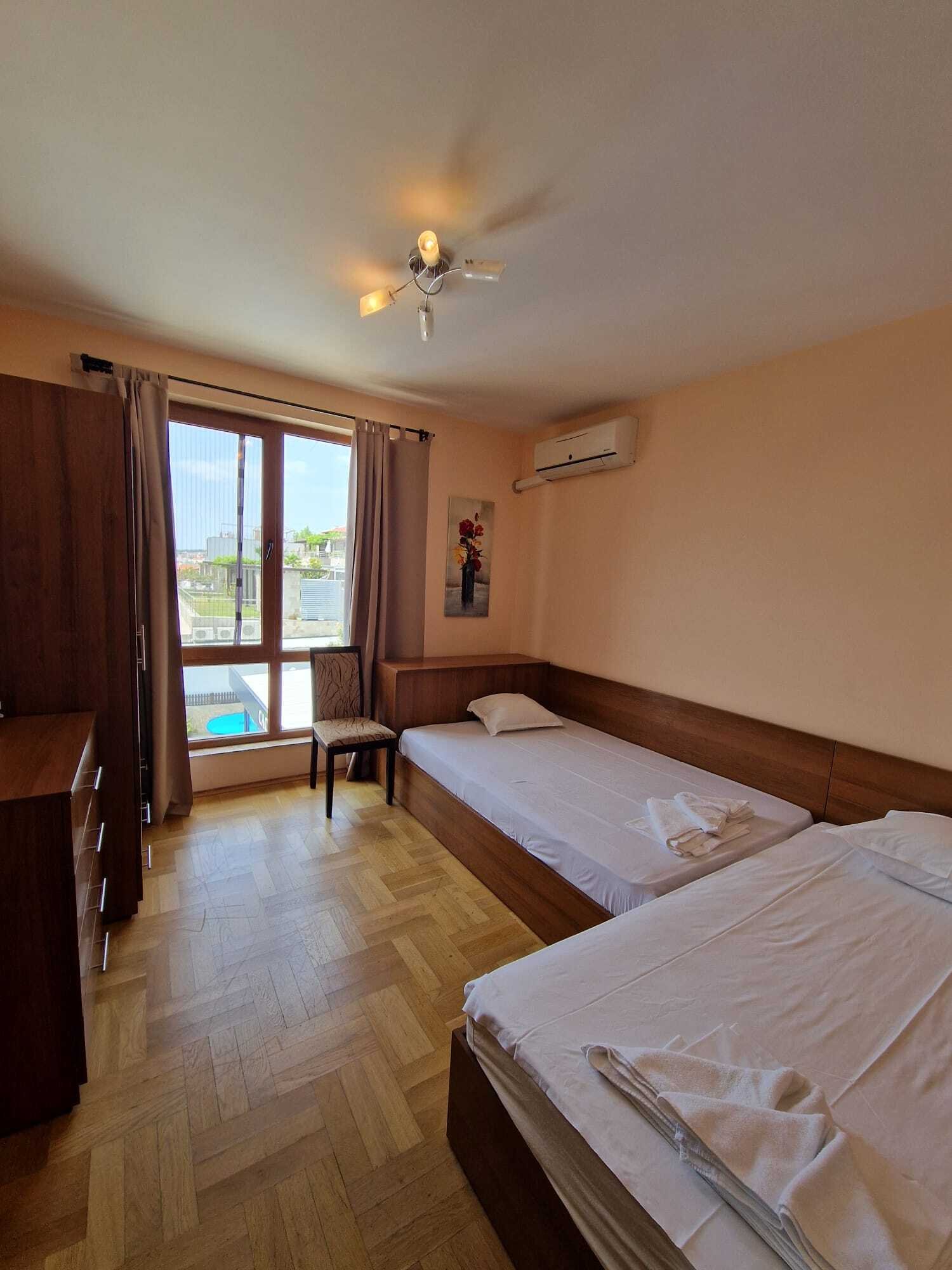 Dreizimmerwohnung mit Meerblick im Komplex „Tryavna Beach“ in Sveti Vlas
